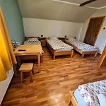 Farm stay Karkonoska Drewniana