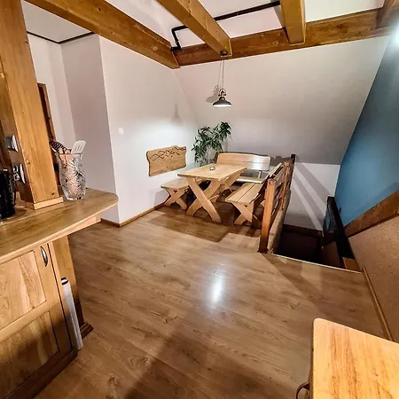 Farma Karkonoska Drewniana *