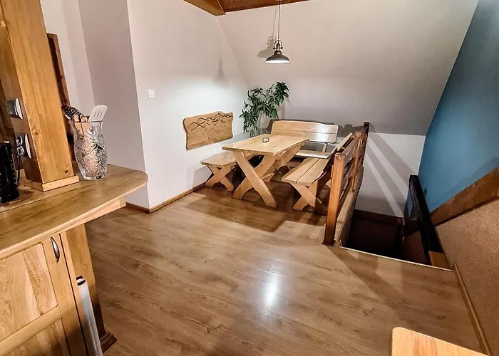 ファームステイ Karkonoska Drewniana *