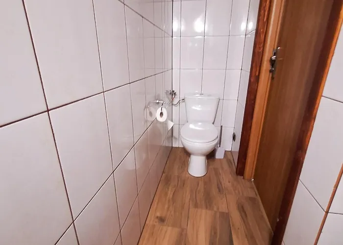 ファームステイ Karkonoska Drewniana