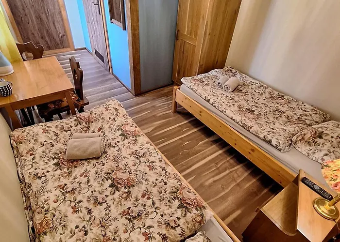 Karkonoska Drewniana * カミェンナ・グラ